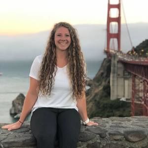 Meet your Posher, Danielle